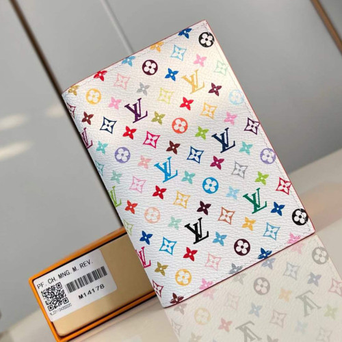 루이비통 2025 M14178 패스포트 커버 여권 지갑