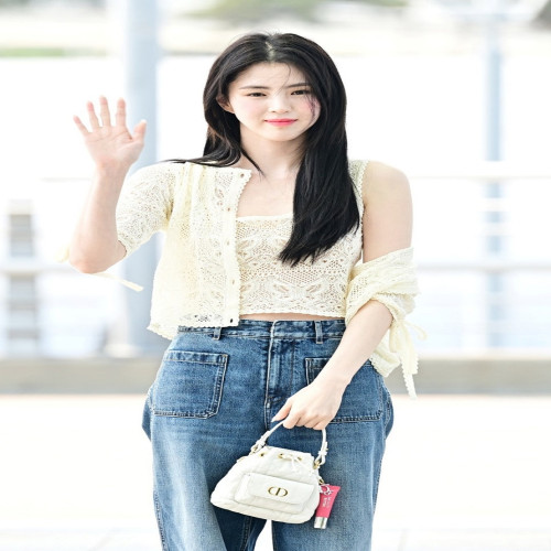 디올 카로 버킷백 미니 (한소희 pick)