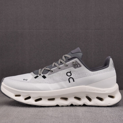 온 러닝 클라우드틸트 락 아이보리 3ME10103247